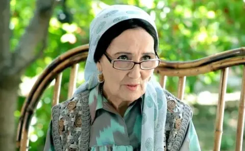 Rixsi Ibrohimova
