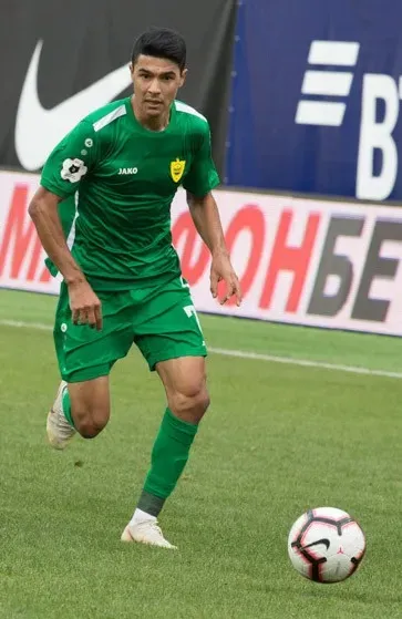 Dostonbek Hamdamov