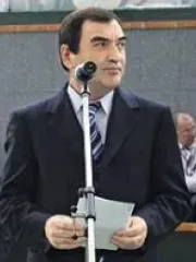 Alisher Azizxo'jayev