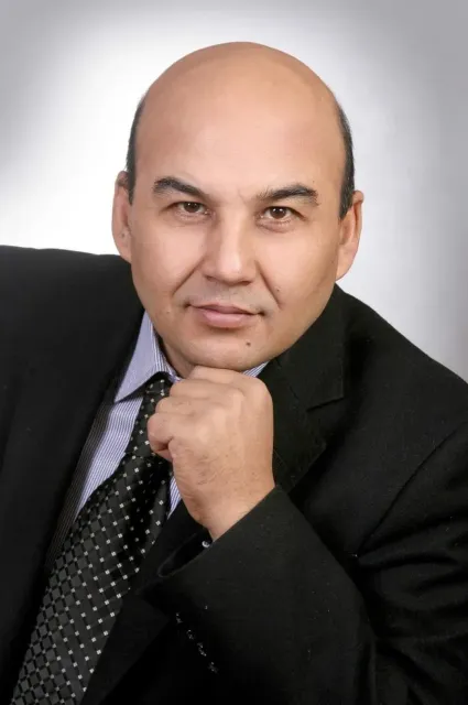 Ulug'bek Hamdam