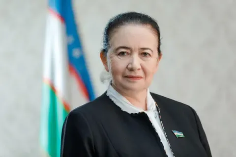 Elmira Basitxonova