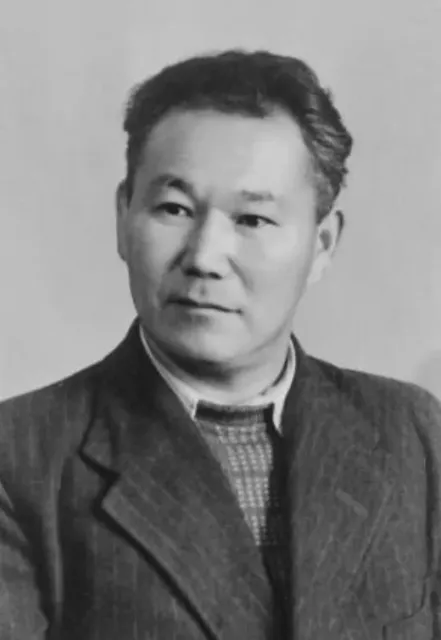 O'rol Tansiqboyev