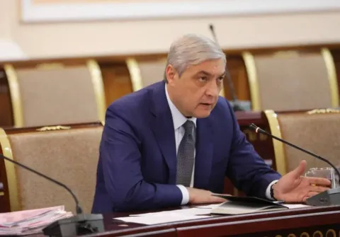 Бахтиёр Исламов