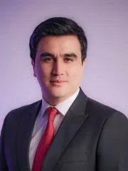 Izzatbek Holiqov